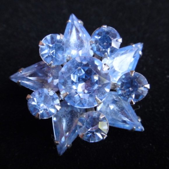 VTG Blue Star Brooch - Picture 9 of 9